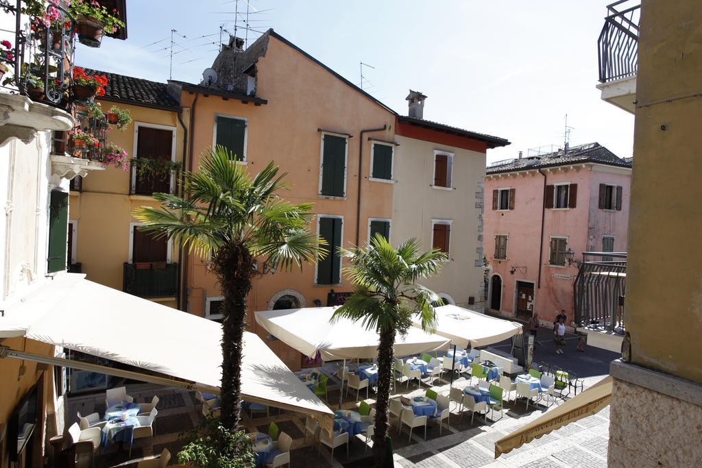 Appartamenti Piazza Umberto I 토리델베나코 객실 사진