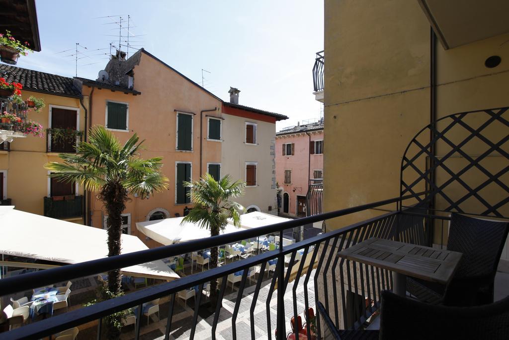Appartamenti Piazza Umberto I 토리델베나코 객실 사진