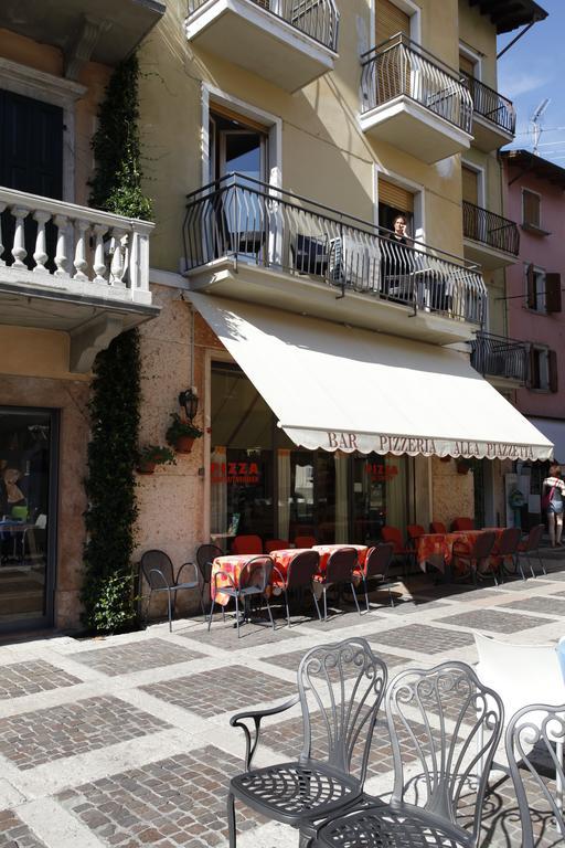 Appartamenti Piazza Umberto I 토리델베나코 객실 사진